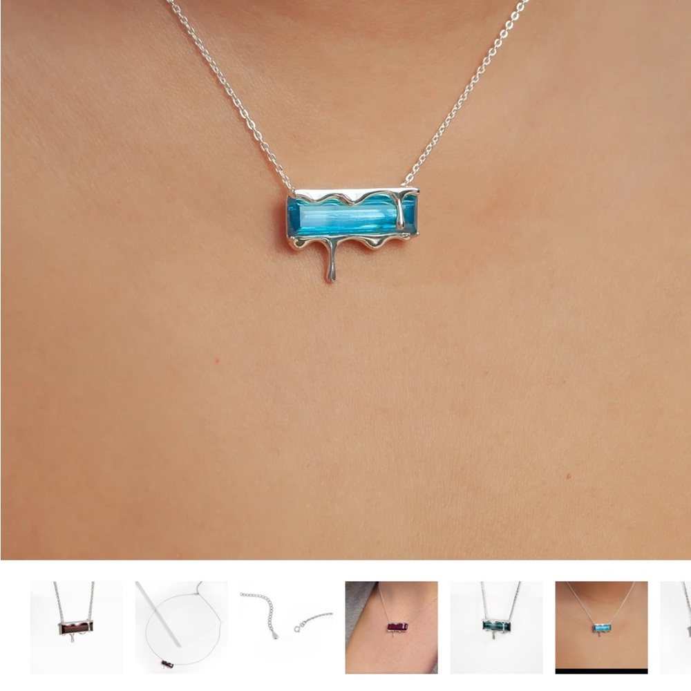 Turquoise Bar Pendant Necklace and Set of Earrings in Silver